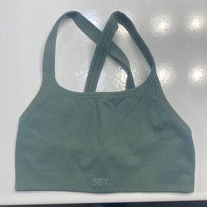 Set Active box x bra